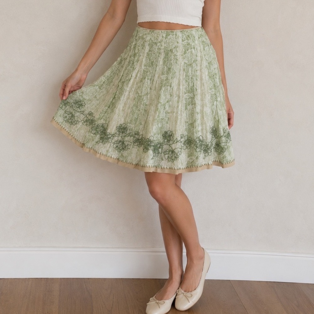 Gianni Bini Green Floral Pleated Embroidered A-Line‎ Cotton Skirt Size 2 k3